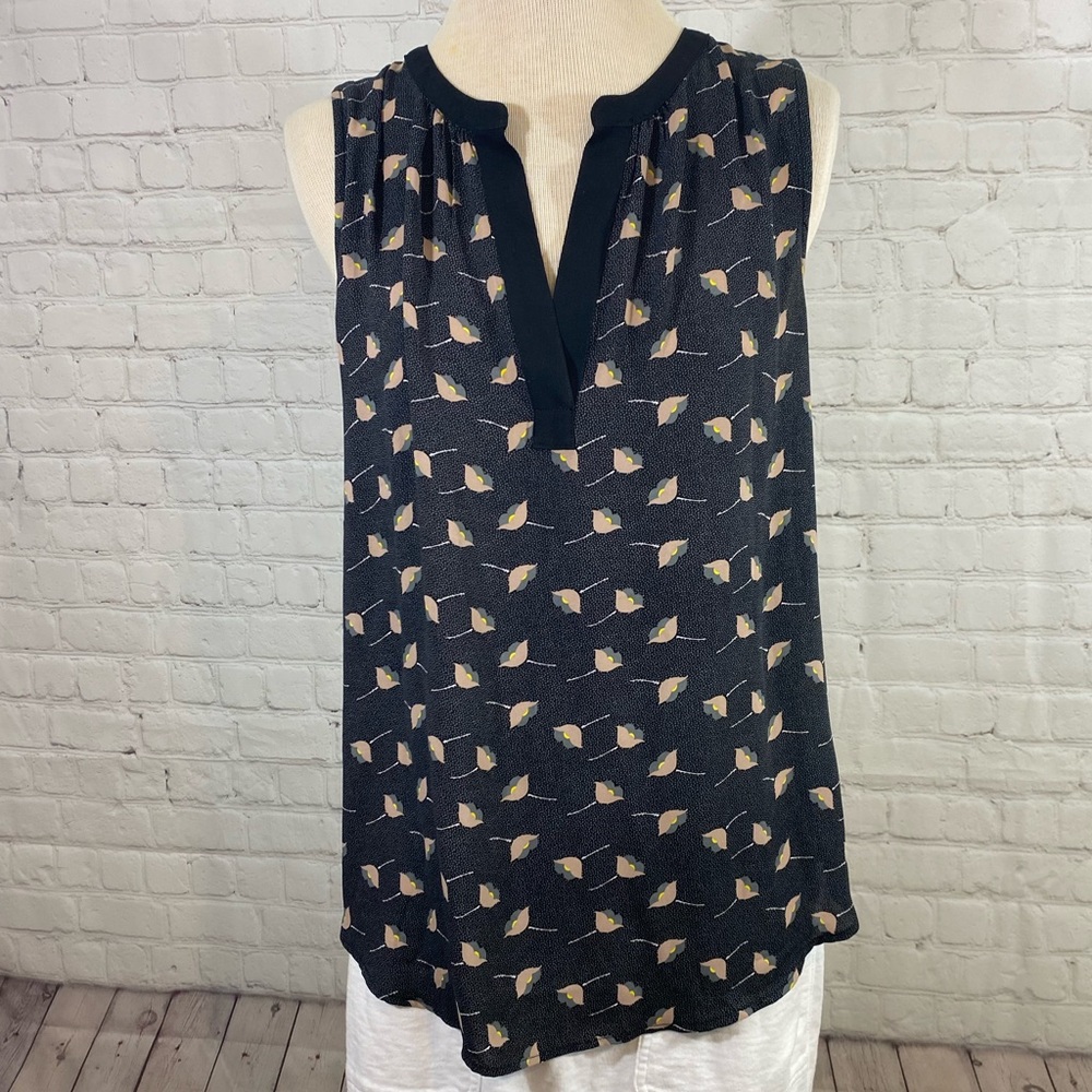Ann Taylor Loft Notch Front Blouse Size Medium